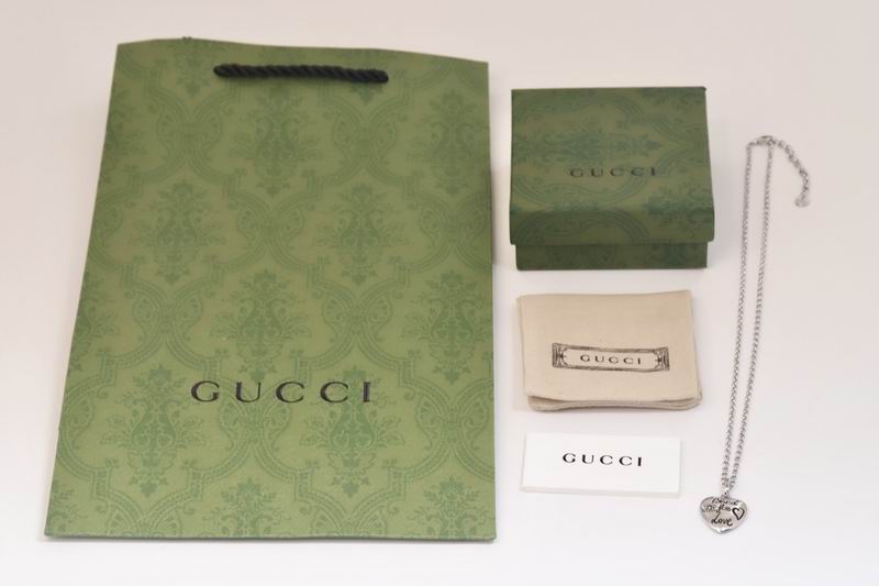 Gucci Necklace 05yxs142